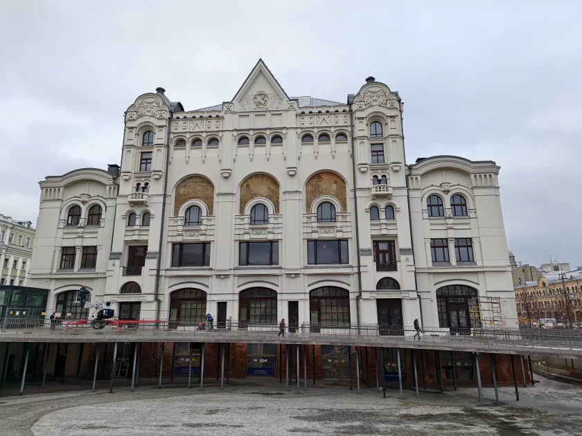 Обзор iQOO 15: доказывает, что хороший флагманский смартфон не должен быть излишне дорогим — Камеры. 23