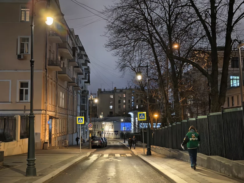 Обзор iQOO 15: доказывает, что хороший флагманский смартфон не должен быть излишне дорогим — Камеры. 48