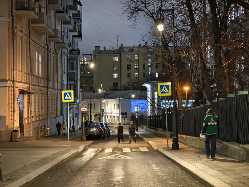 Обзор iQOO 15: доказывает, что хороший флагманский смартфон не должен быть излишне дорогим — Камеры. 49