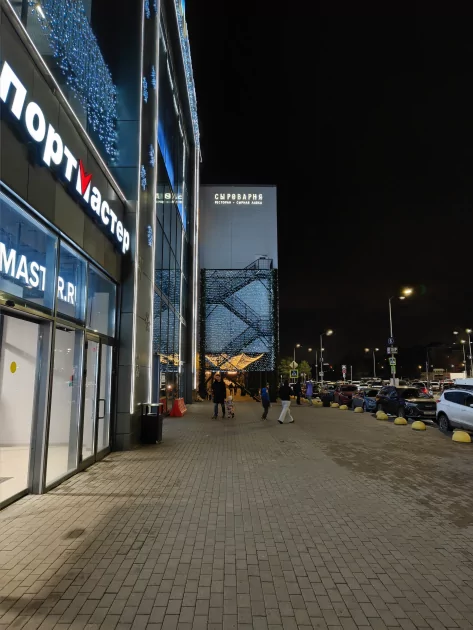 Ловким движением круг превращается в квадрат. Обзор realme GT 8 Pro с кастомизируемым блоком камер — Фотовозможности. 4