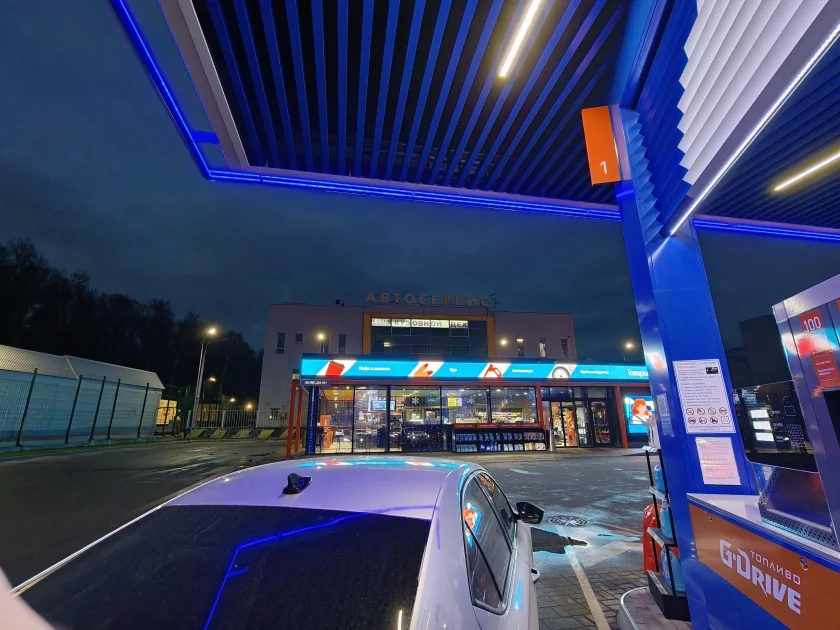 Ловким движением круг превращается в квадрат. Обзор realme GT 8 Pro с кастомизируемым блоком камер — Фотовозможности. 12