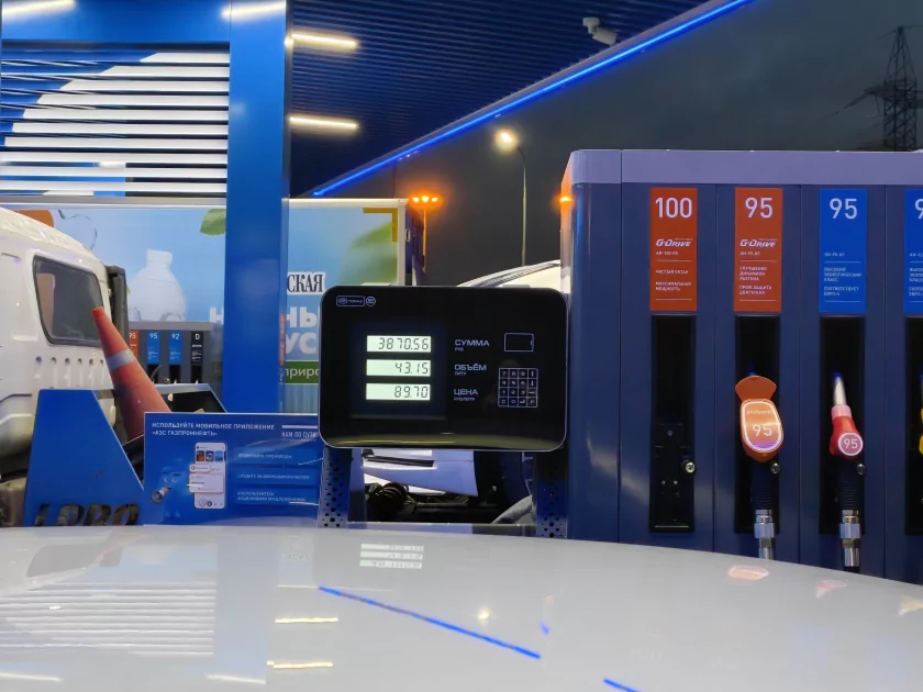 Ловким движением круг превращается в квадрат. Обзор realme GT 8 Pro с кастомизируемым блоком камер — Фотовозможности. 15