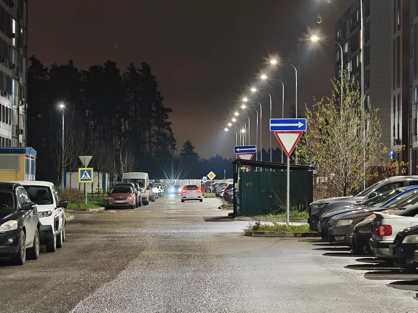 Ловким движением круг превращается в квадрат. Обзор realme GT 8 Pro с кастомизируемым блоком камер — Фотовозможности. 18