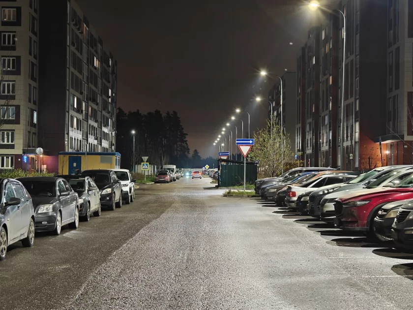 Ловким движением круг превращается в квадрат. Обзор realme GT 8 Pro с кастомизируемым блоком камер — Фотовозможности. 19