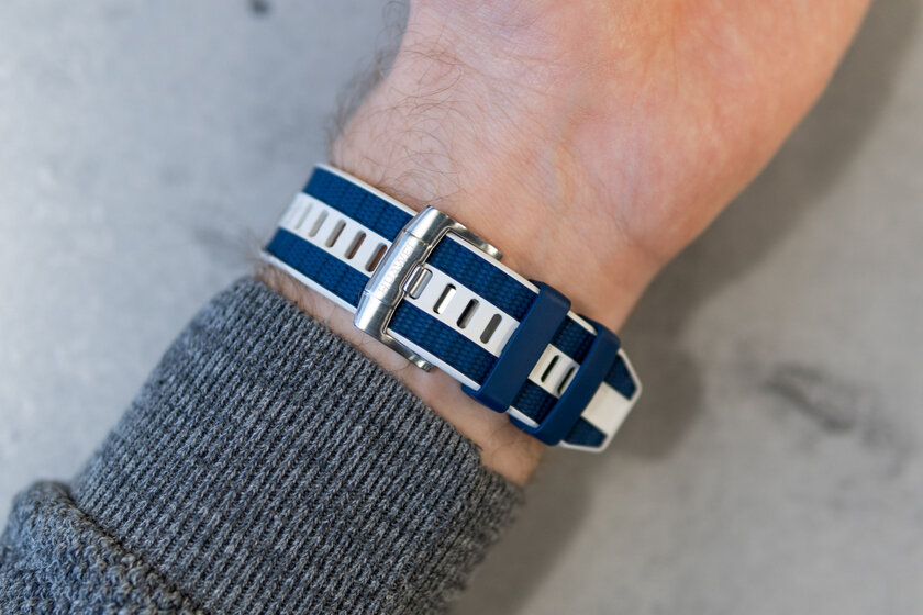 Для аквалангистов, спортсменов и ценителей стиля: обзор HUAWEI WATCH Ultimate 2 — Дизайн корпуса. 4