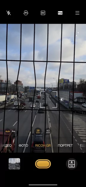 Ловким движением круг превращается в квадрат. Обзор realme GT 8 Pro с кастомизируемым блоком камер — Фотовозможности. 23