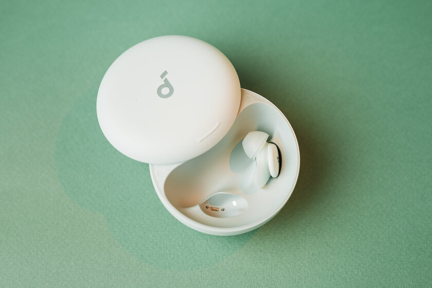 Это специальные наушники для сна, отсекающие окружающий храп: обзор soundcore Sleep A30 — Автономность и зарядка. 2