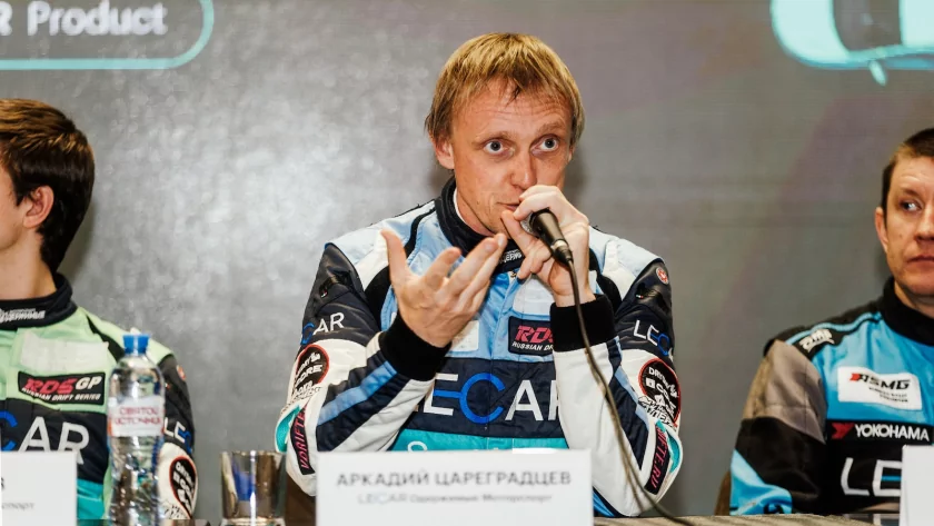 «Мир LECAR» подвёл итоги гоночного сезона 2025 года: блогеры и журналисты сразились с профессионалами в картинге