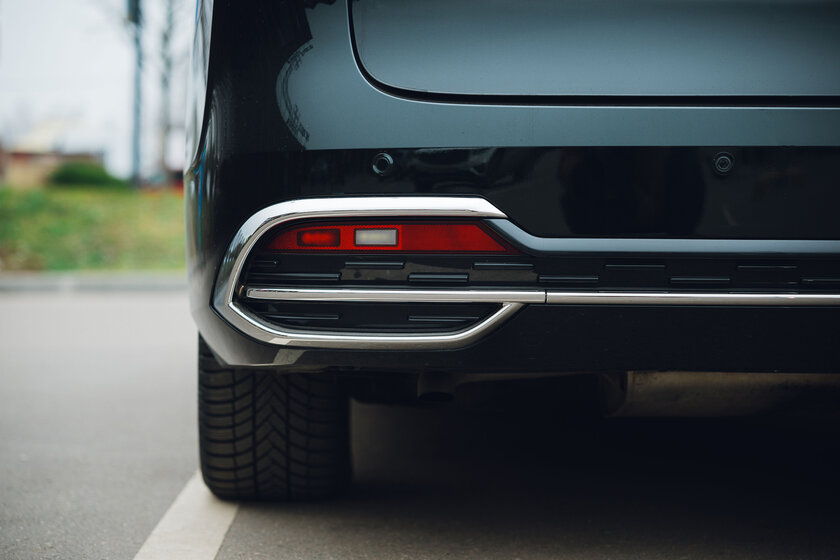 Левитирующее кресло и 7,4 литра расхода: тестирую китайский Wey 80 — Знакомство. 10