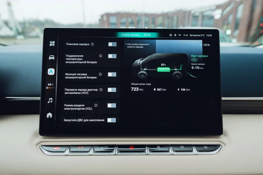 Левитирующее кресло и 7,4 литра расхода: тестирую китайский Wey 80 — Знакомство. 75