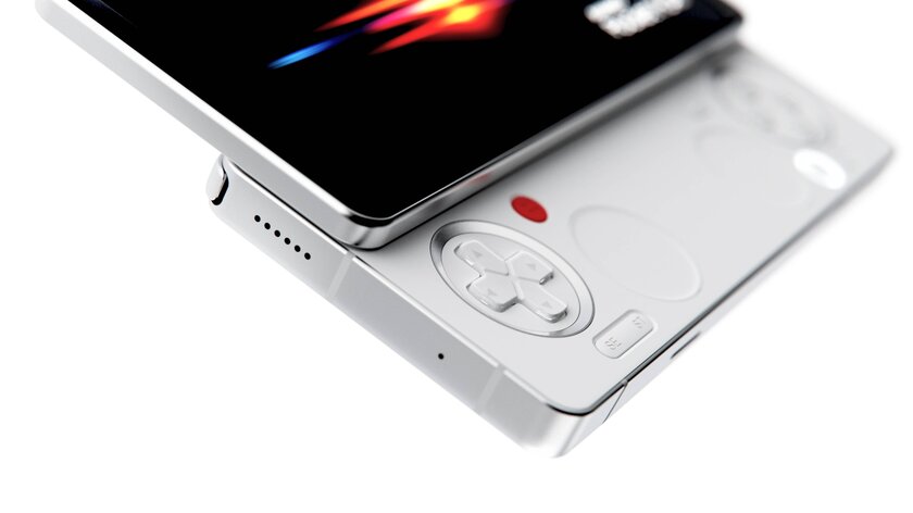 Представлен AYANEO Pocket Play — игровой смартфон с выдвижным контроллером