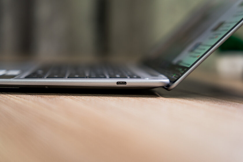 Очень лёгкий ноутбук, на котором действительно можно работать: обзор TECNO MEGABOOK S14 — Дизайн корпуса. 6