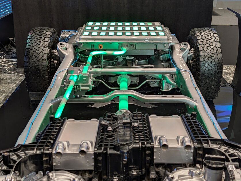 Архитектура Hi4-T и премьера Tank 300 в РФ: GWM провела первую технологическую конференцию