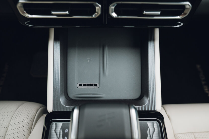 Выглядит как джип, пьет бензин как джип — но это кроссовер. Обзор Jetour T1 в российских реалиях — Знакомство. 37