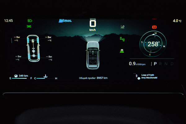 Выглядит как джип, пьет бензин как джип — но это кроссовер. Обзор Jetour T1 в российских реалиях — Знакомство. 44