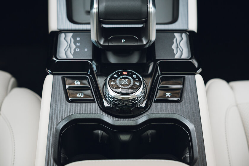 Выглядит как джип, пьет бензин как джип — но это кроссовер. Обзор Jetour T1 в российских реалиях — Знакомство. 72