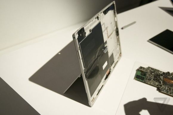 Текстовая трансляция презентации Microsoft Surface