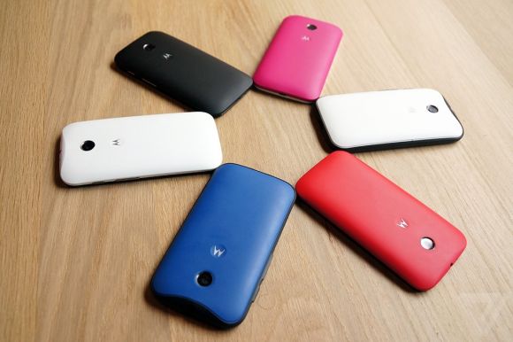 Обзор народного смартфона Moto E