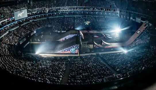 Red Bull X-Fighters 3D 1.00. Скриншот 1