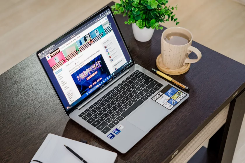 Очень лёгкий ноутбук, на котором действительно можно работать: обзор TECNO MEGABOOK S14