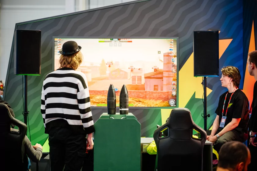 Косплей, яркое железо и видеоигры: как прошёл легендарный «Игромир 2025»