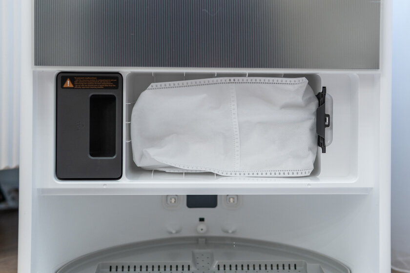 Флагманский робот-пылесос, который сам себя чистит: обзор Dreame Aqua10 Ultra Roller Complete — Умная базовая станция. 1