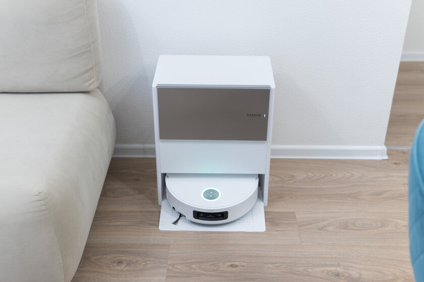 Флагманский робот-пылесос, который сам себя чистит: обзор Dreame Aqua10 Ultra Roller Complete — Дизайн корпуса. 4