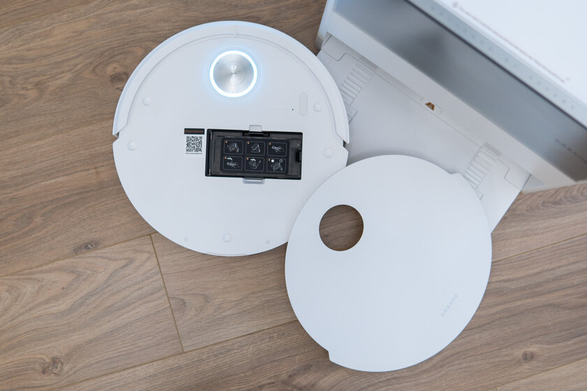 Флагманский робот-пылесос, который сам себя чистит: обзор Dreame Aqua10 Ultra Roller Complete — Процесс уборки. 1