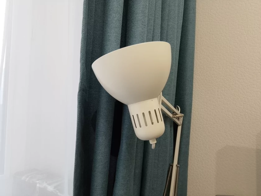 Прочный корпус и выносливая батарея за разумные деньги: обзор vivo Y04s — Качество снимков. 7