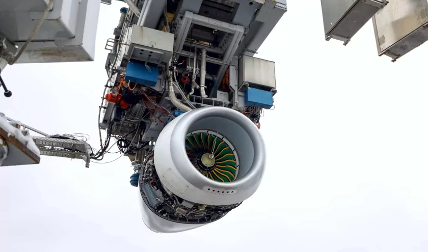Российский авиадвигатель ПД-8 прошёл экстремальный тест с повреждением лопатки вентилятора