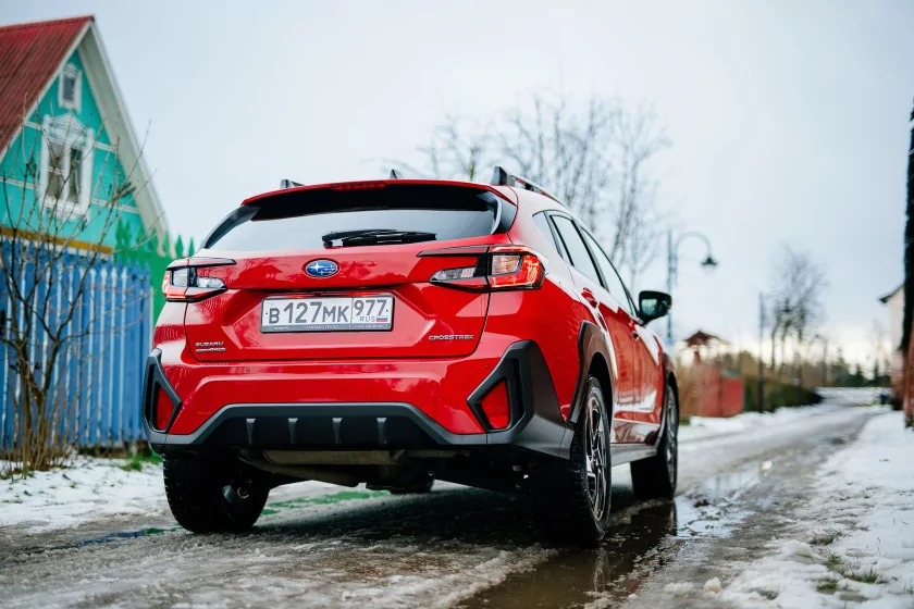 Глоток свежего воздуха после «китайцев»: обзор японского Subaru Crosstrek — Знакомство. 6