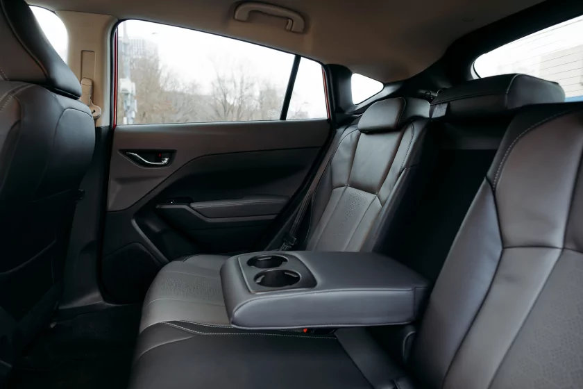 Глоток свежего воздуха после «китайцев»: обзор японского Subaru Crosstrek — Знакомство. 19