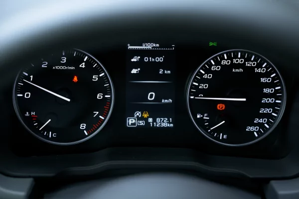 Глоток свежего воздуха после «китайцев»: обзор японского Subaru Crosstrek — Знакомство. 49