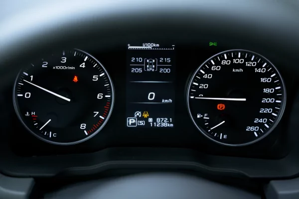 Глоток свежего воздуха после «китайцев»: обзор японского Subaru Crosstrek — Знакомство. 51