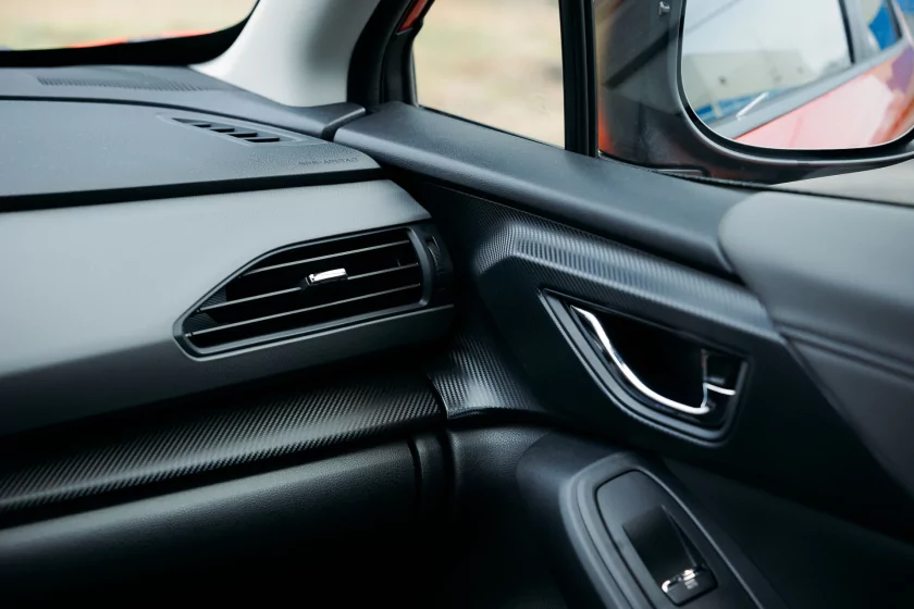 Глоток свежего воздуха после «китайцев»: обзор японского Subaru Crosstrek — Знакомство. 74