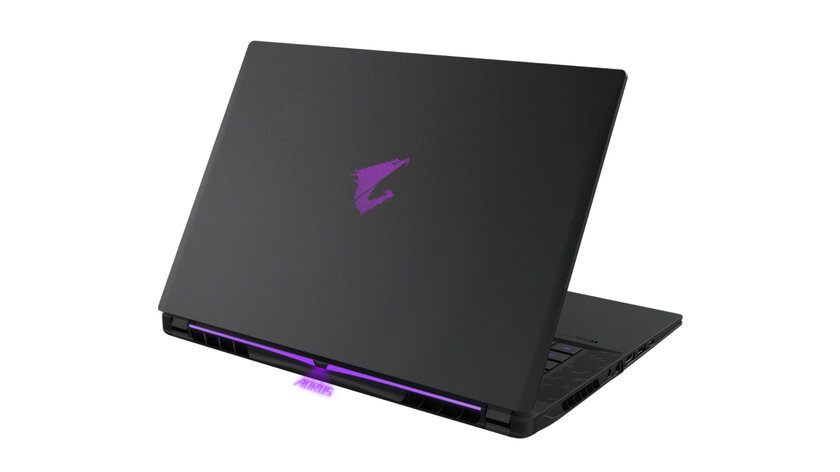 Новая версия GiMATE и тонкие геймерские ИИ-ноутбуки: что GIGABYTE показала на CES 2026