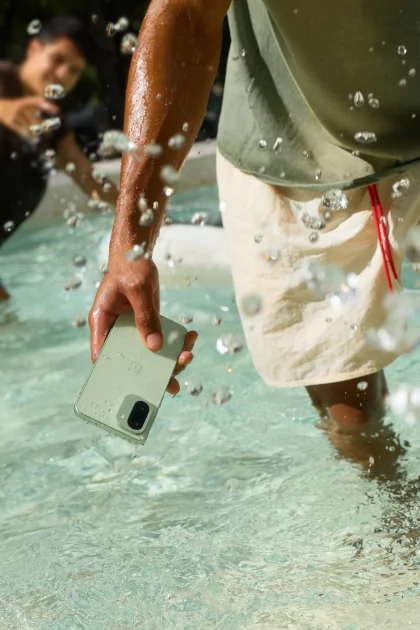 В России стартовали продажи OnePlus 15R, OnePlus Pad Go 2 и OnePlus Watch Lite: сколько стоят и какие модели