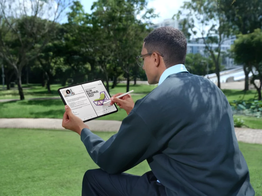 В России стартовали продажи OnePlus 15R, OnePlus Pad Go 2 и OnePlus Watch Lite: сколько стоят и какие модели