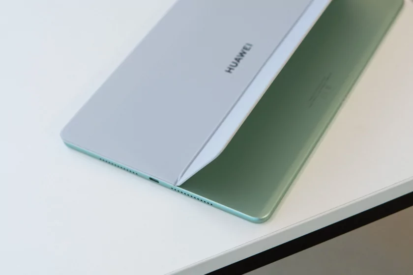 Обзор HUAWEI MatePad 11,5 S 2026 PaperMatte: планшет с «бумажным» экраном, способный заменить ноутбук — Клавиатура. 5