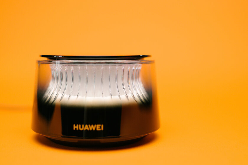 «Гора» с подсветкой и Wi-Fi 7: обзор стильного роутера HUAWEI WiFi Mesh X3 Pro — Дизайн корпуса. 10