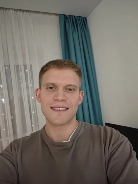 Мощный чип, Android 16 и 7400 мАч: обзор доступного флагмана OnePlus 15R — Качество снимков. 32