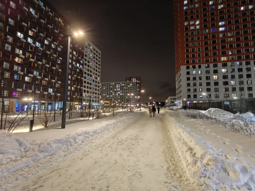 Мощный чип, Android 16 и 7400 мАч: обзор доступного флагмана OnePlus 15R — Качество снимков. 27