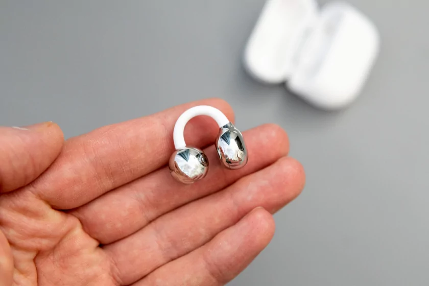 Обзор HUAWEI FreeClip 2: необычные, но очень удобные открытые наушники-клипсы