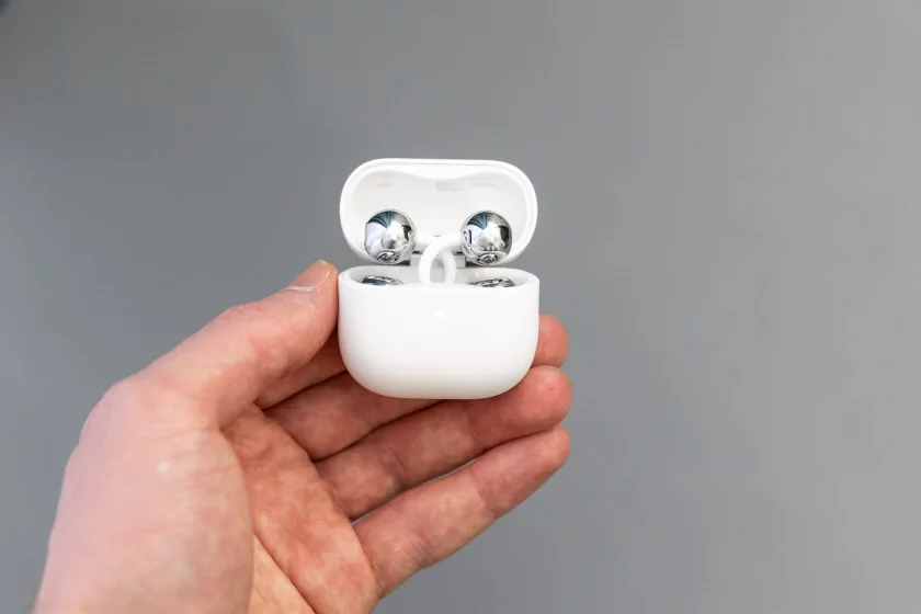 Обзор HUAWEI FreeClip 2: необычные, но очень удобные открытые наушники-клипсы