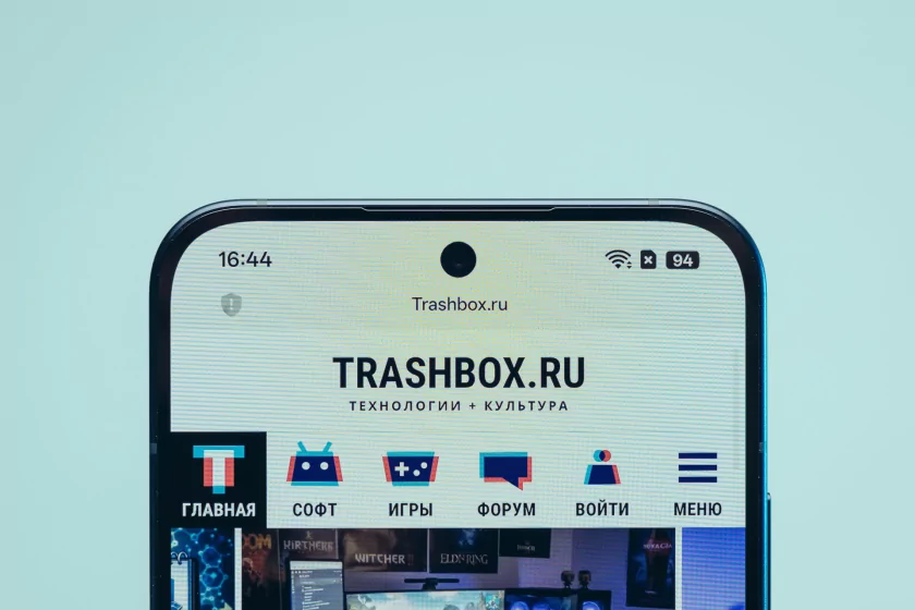 Сохраняет впечатления, выглядит стильно и не боится воды: обзор OPPO Reno15 5G — Дисплей. 2
