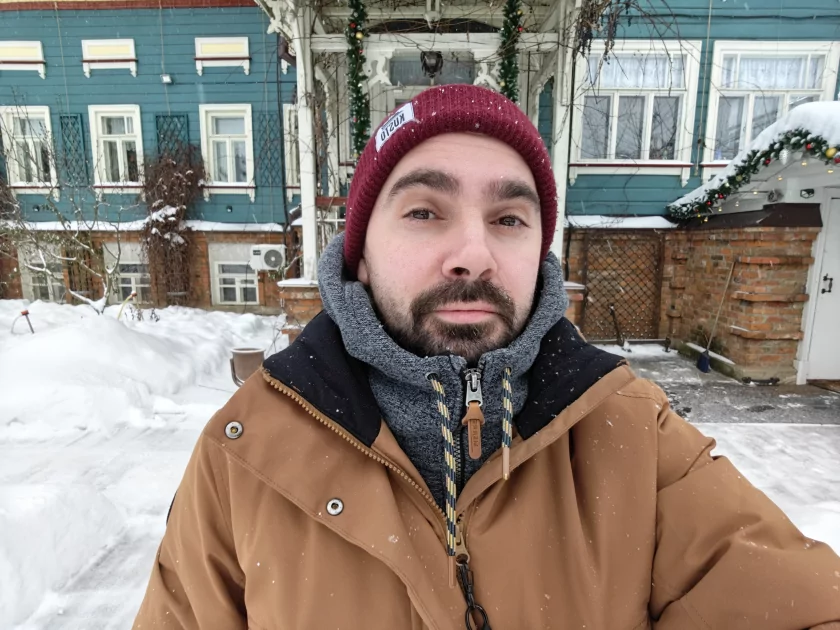 Сохраняет впечатления, выглядит стильно и не боится воды: обзор OPPO Reno15 5G — Качество снимков. 110