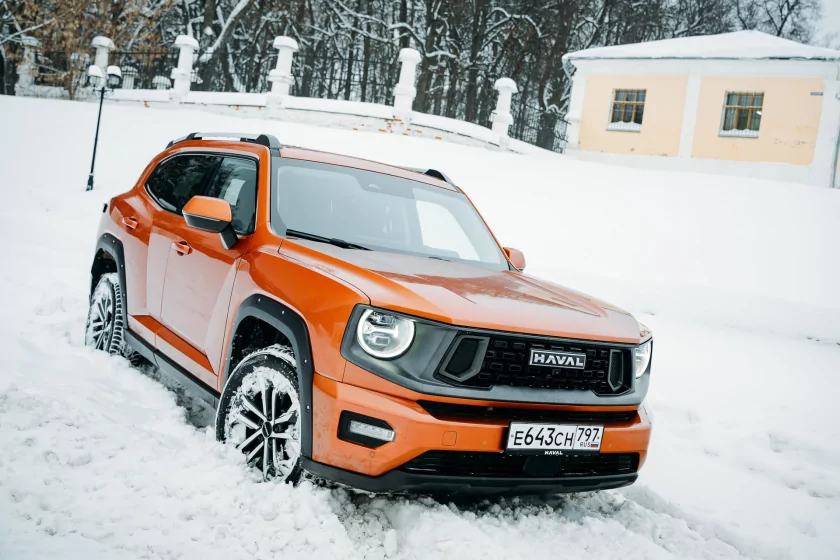 Честный зимний тест Haval H7: проходимость, расход и «бойница» сзади