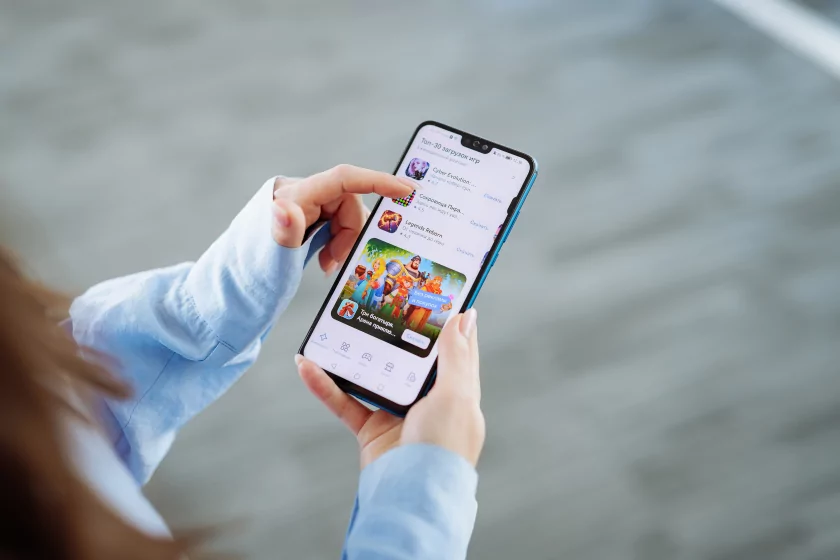 Два миллиарда раз скачали приложения пользователи RuStore