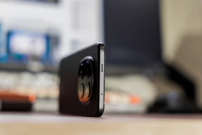 Зачем платить больше? Обзор REDMI Note 15 Pro+ 5G: почти флагман за разумные деньги — Дизайн. 3