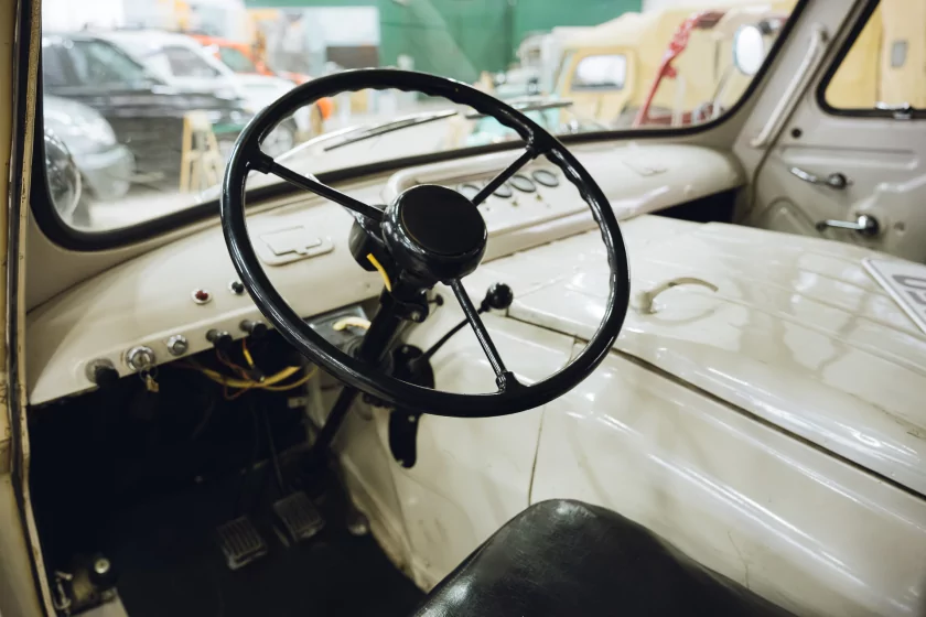 «Буханка», которая пережила СССР: почему легендарный УАЗ не собирается на пенсию даже в 2026-м